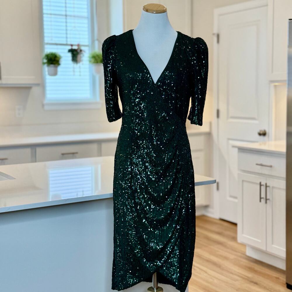 Calvin Klein | Green Sequin Ruched Cocktail Dress